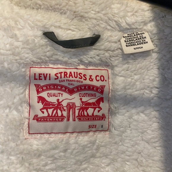 Levis lined coat - Picture 4 of 5